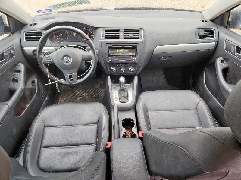 60602765 :رقم المزاد ، 3VWD17AJ5EM445480 vin ، 2014 Volkswagen Jetta Se مزاد بيع