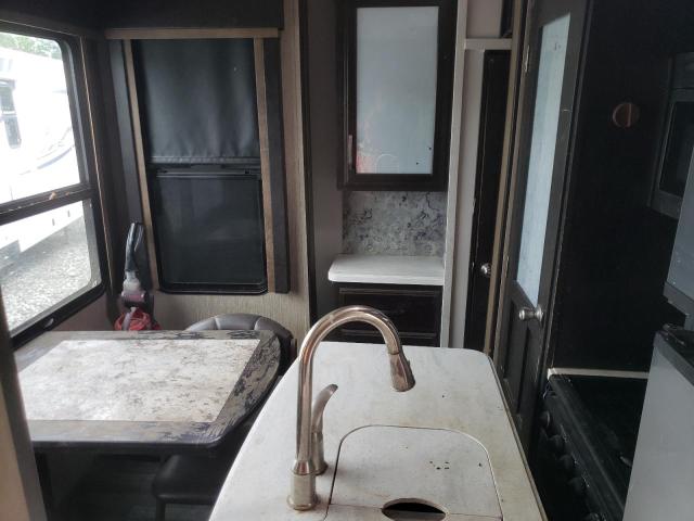Продажа на аукционе авто 2017 Grandesign Momentum, vin: 573FM433XH1204721, номер лота: 72066835