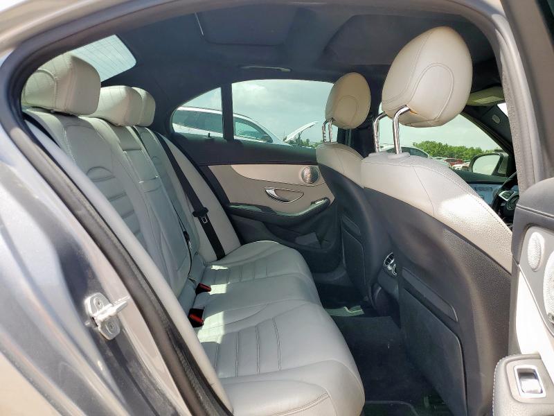 2015 Mercedes-benz C 300 მანქანა იყიდება აუქციონზე, vin: 55SWF4JB6FU054508, აუქციონის ნომერი: 61635895
