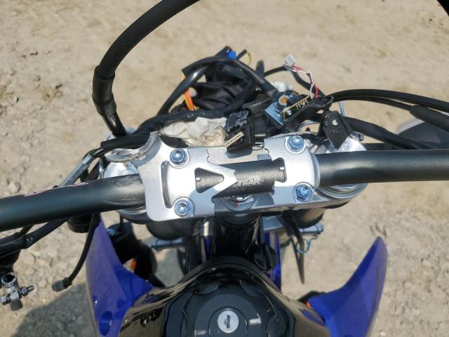 60177545 :رقم المزاد ، JS1SK44A0R7102314 vin ، 2024 Suzuki Dr-z400 مزاد بيع