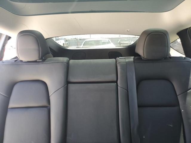 60329275 :رقم المزاد ، 7SAYGAEE4NF392193 vin ، 2022 Tesla Model Y مزاد بيع