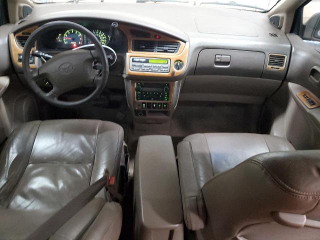 60634825 :رقم المزاد ، 4T3ZF13CX2U487062 vin ، 2002 Toyota Sienna مزاد بيع