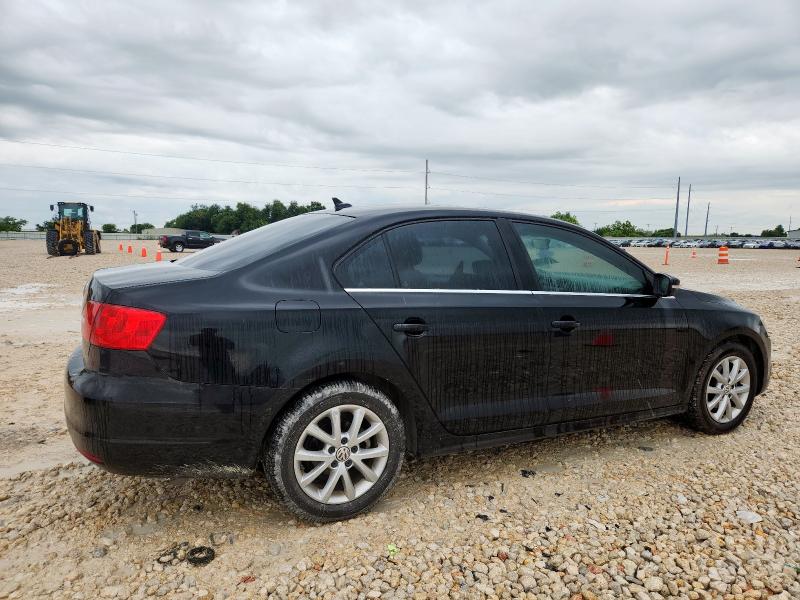 60602765 :رقم المزاد ، 3VWD17AJ5EM445480 vin ، 2014 Volkswagen Jetta Se مزاد بيع