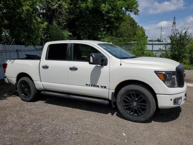 61106735 :رقم المزاد ، 1N6AA1E5XJN518503 vin ، 2018 Nissan Titan Sv مزاد بيع