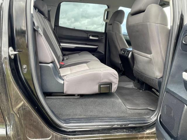 Продаж на аукціоні авто 2015 Toyota Tundra Cre, vin: 5TFDW5F12FX440668, номер лоту: 63034175