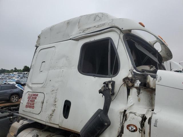 Продажа на аукционе авто 2015 Freightliner Cascadia 125, vin: 3AKJGLD6XFSGR3425, номер лота: 58016155
