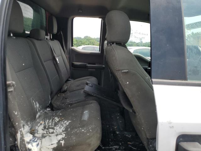 60761525 :رقم المزاد ، 1FTFX1EG8HKD04694 vin ، 2017 Ford F150 Super Cab مزاد بيع