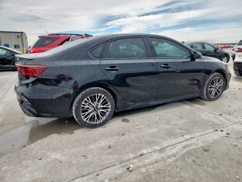2023 Kia Forte Gt L მანქანა იყიდება აუქციონზე, vin: 3KPF54AD3PE688744, აუქციონის ნომერი: 60328095