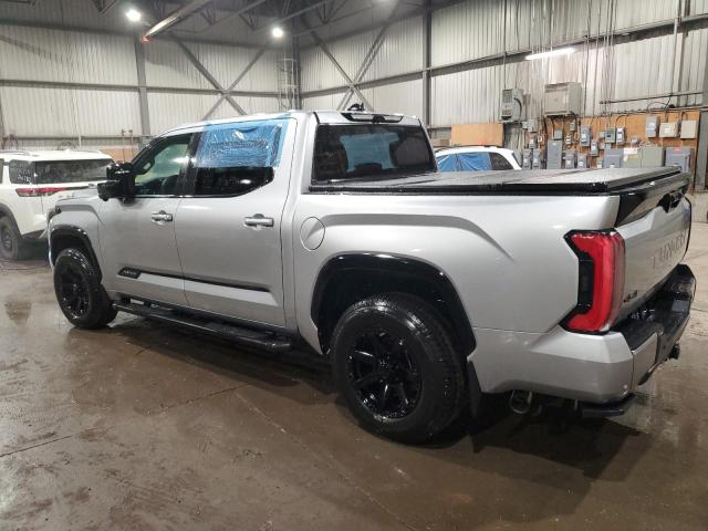 Продажа на аукционе авто 2023 Toyota Tundra Crewmax Plati, vin: 5TFNC5DB7PX028515, номер лота: 61414715