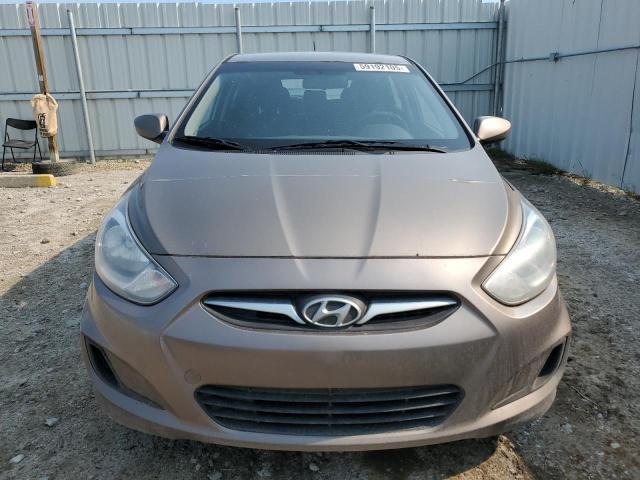 59192105 :رقم المزاد ، KMHCT5AE3EU184745 vin ، 2014 Hyundai Accent مزاد بيع