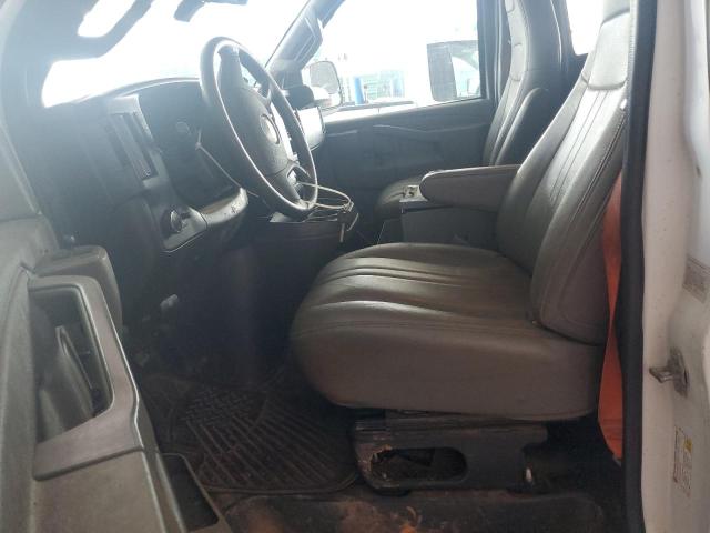 61139665 :رقم المزاد ، 1GCWGAFP0J1192211 vin ، 2018 Chevrolet Express G2500 مزاد بيع