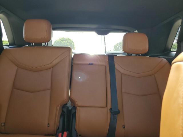 61165375 :رقم المزاد ، 1GYKNCRS1NZ126722 vin ، 2022 Cadillac Xt5 Premiu مزاد بيع