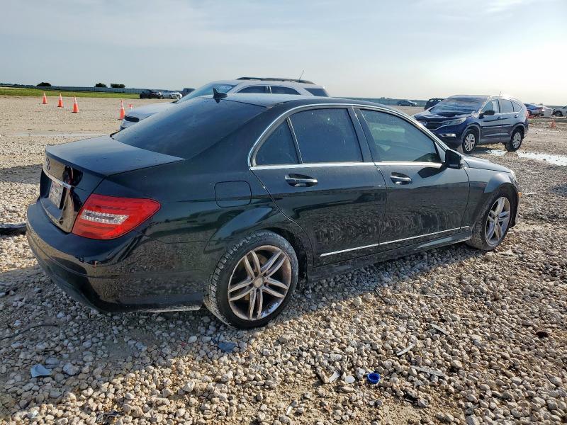 60120635 :رقم المزاد ، WDDGF4HB6EG216966 vin ، 2014 Mercedes-benz C 250 مزاد بيع
