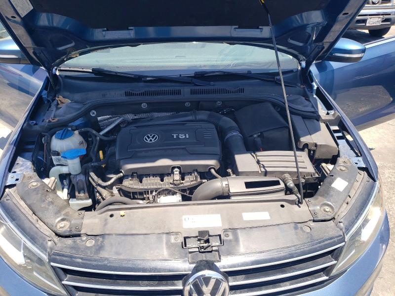 2016 Volkswagen Jetta მანქანა იყიდება აუქციონზე, vin: 3VWL17AJ4GM338953, აუქციონის ნომერი: 59182306