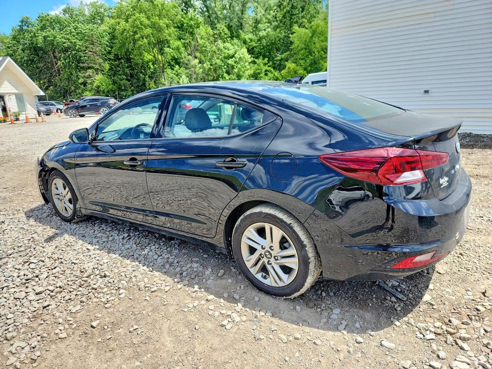 57542586 :رقم المزاد ، 5NPD84LF8KH445996 vin ، 2019 Hyundai Elantra مزاد بيع