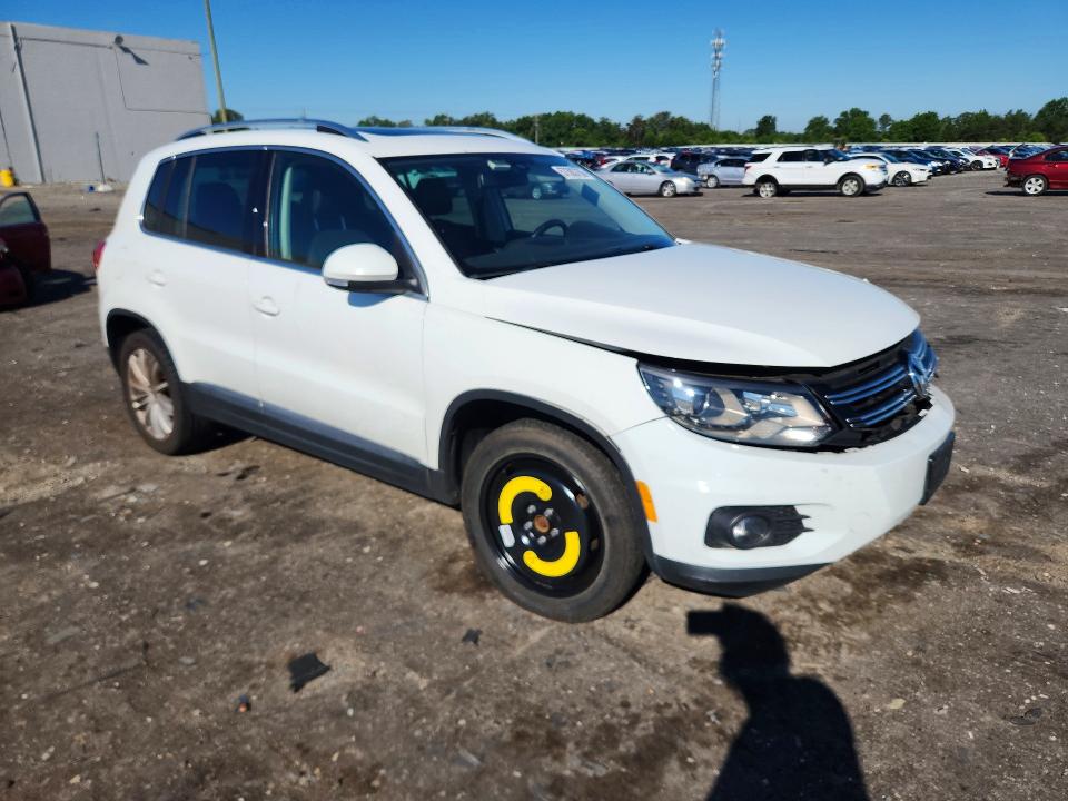 Продажа на аукционе авто 2016 Volkswagen Tiguan, vin: WVGAV7AX4GW513538, номер лота: 57383756