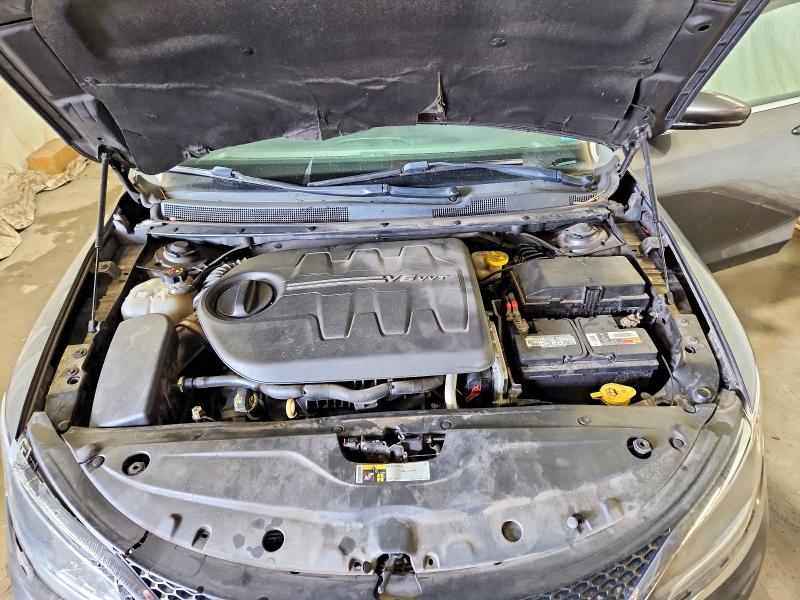 2015 Chrysler 200 მანქანა იყიდება აუქციონზე, vin: 1C3CCCCGXFN567542, აუქციონის ნომერი: 57660756