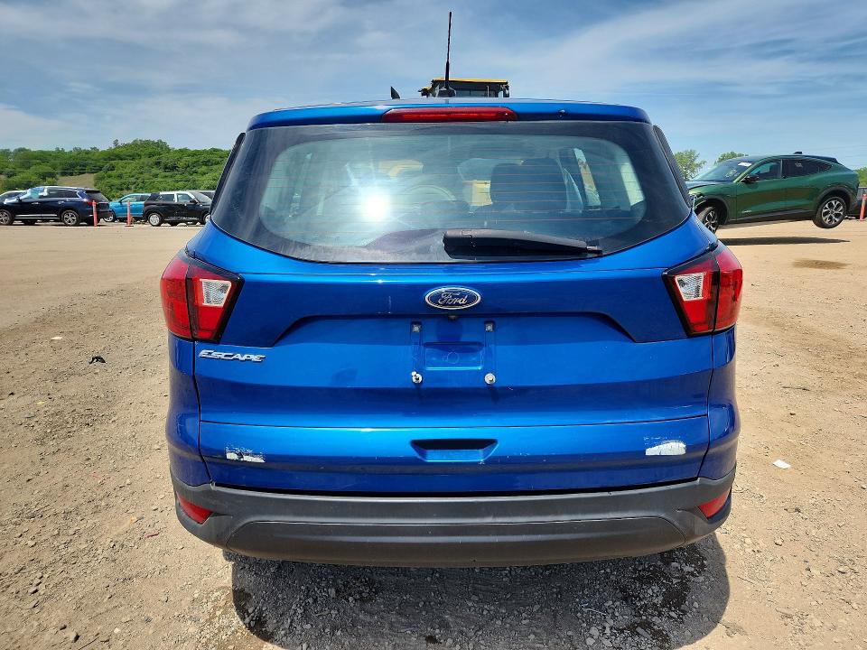 Продажа на аукционе авто 2019 Ford Escape, vin: 1FMCU0F71KUC35214, номер лота: 56044896