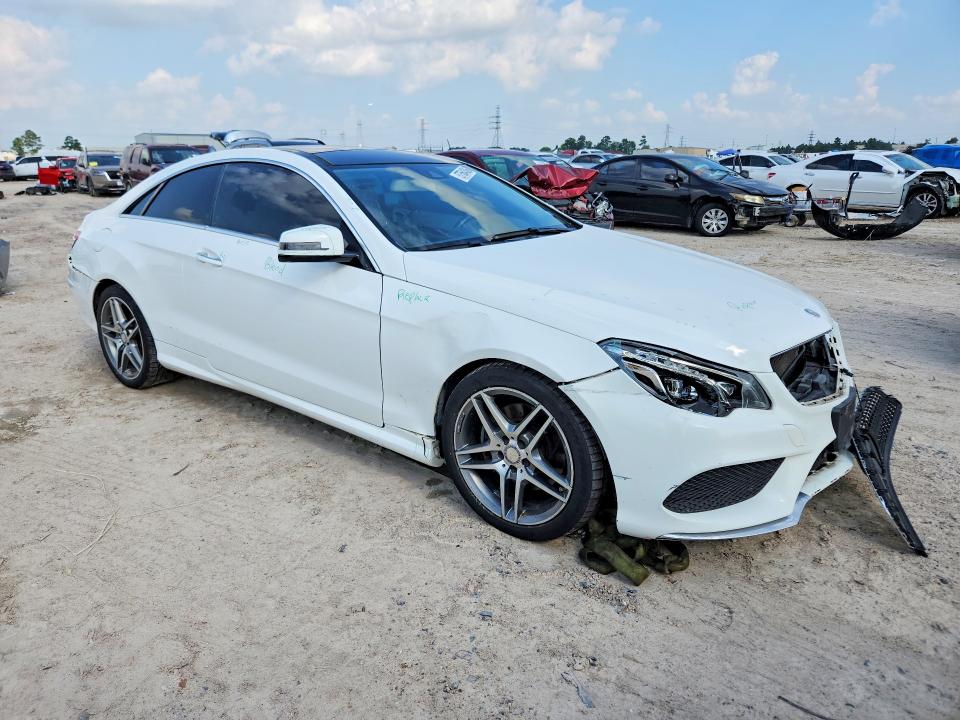 57564306 :رقم المزاد ، WDDKJ6FB1GF325870 vin ، 2016 Mercedes-benz E مزاد بيع