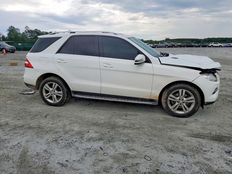 Продажа на аукционе авто 2015 Mercedes-benz Ml, vin: 4JGDA5JB6FA569560, номер лота: 55591086