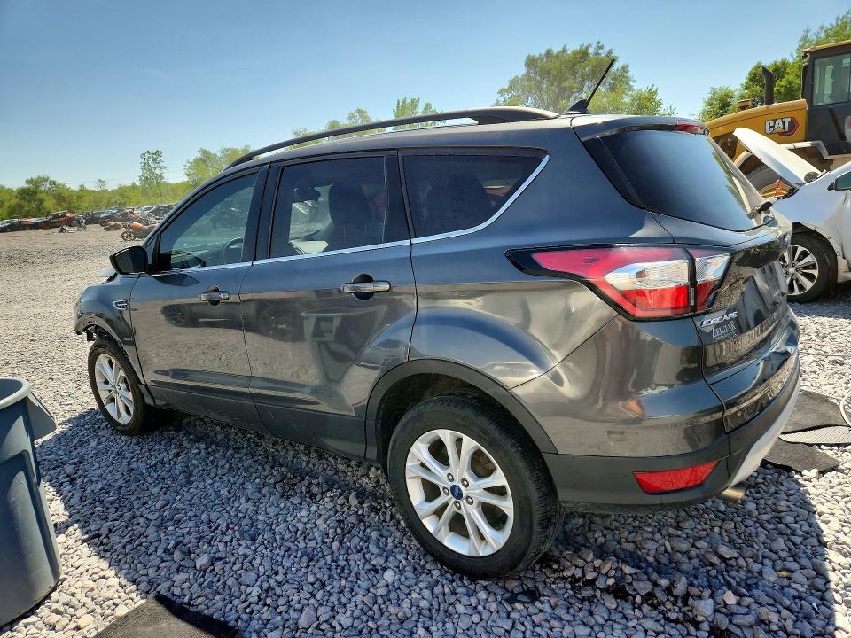 55791986 :رقم المزاد ، 1FMCU9HDXJUA15933 vin ، 2018 Ford Escape مزاد بيع