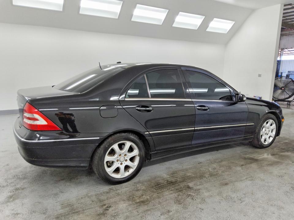 2006 Mercedes-benz C მანქანა იყიდება აუქციონზე, vin: WDBRF92H66F765666, აუქციონის ნომერი: 56638616
