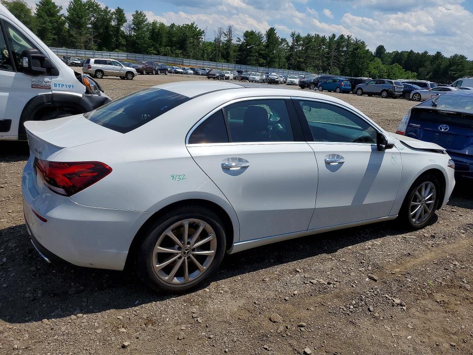 2019 Mercedes-benz A მანქანა იყიდება აუქციონზე, vin: WDD3G4FB6KW023197, აუქციონის ნომერი: 56642666