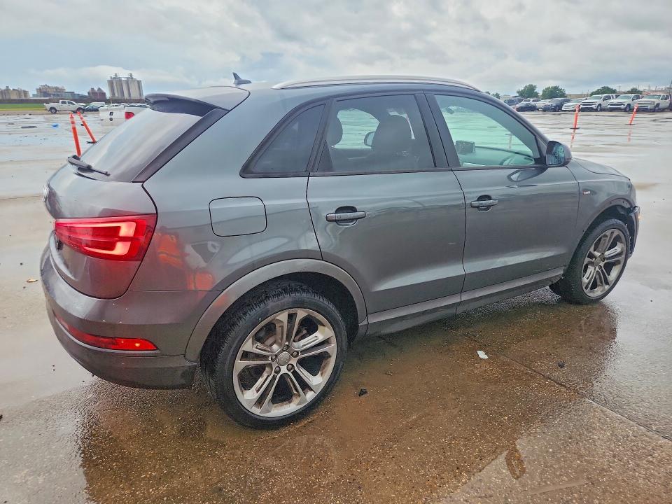 Продажа на аукционе авто 2018 Audi Q3, vin: WA1BCCFS5JR010539, номер лота: 58196876