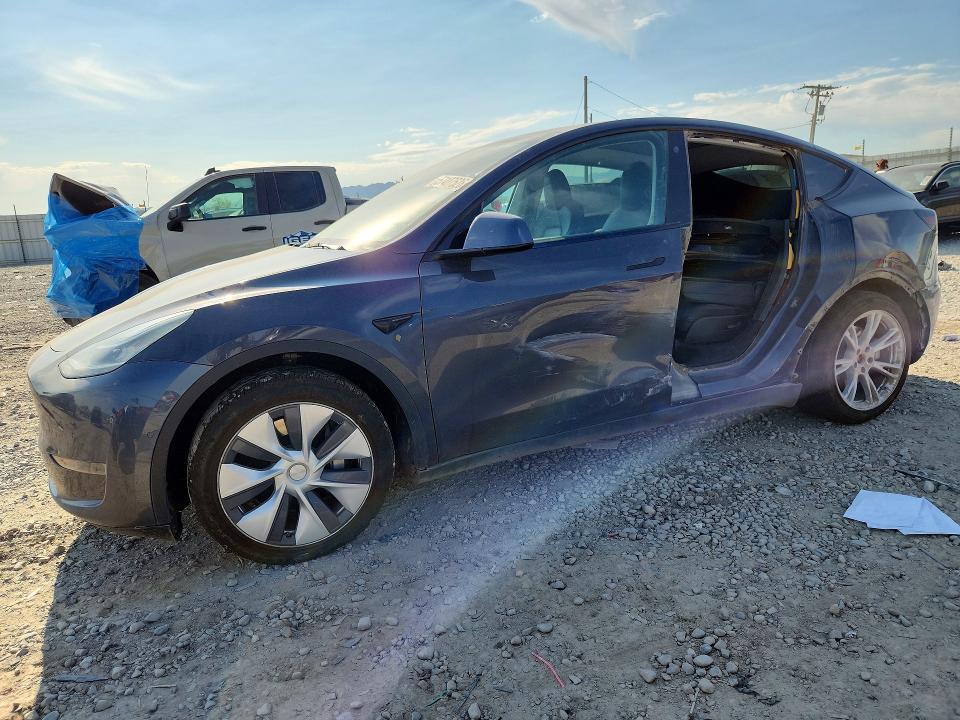 2021 Tesla Model Y მანქანა იყიდება აუქციონზე, vin: 5YJYGAEE4MF194158, აუქციონის ნომერი: 57407526