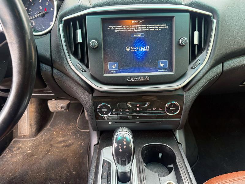 55889196 :رقم المزاد ، ZAM57RTA1G1176310 vin ، 2016 Maserati Ghibli مزاد بيع