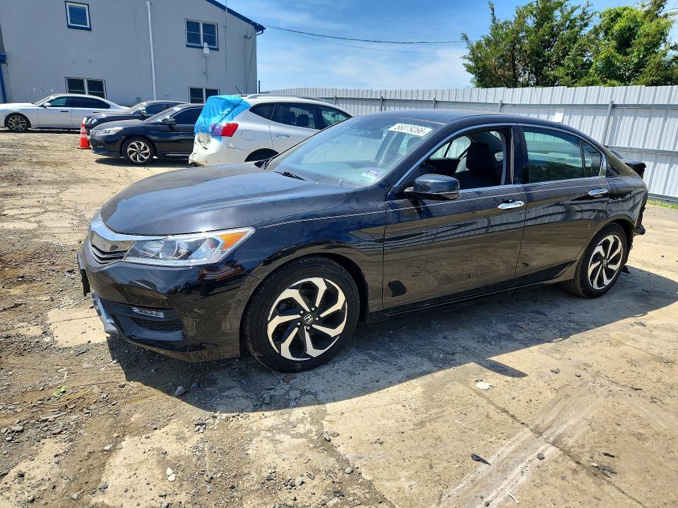 Продажа на аукционе авто 2017 Honda Accord, vin: 1HGCR3F08HA035419, номер лота: 56079266