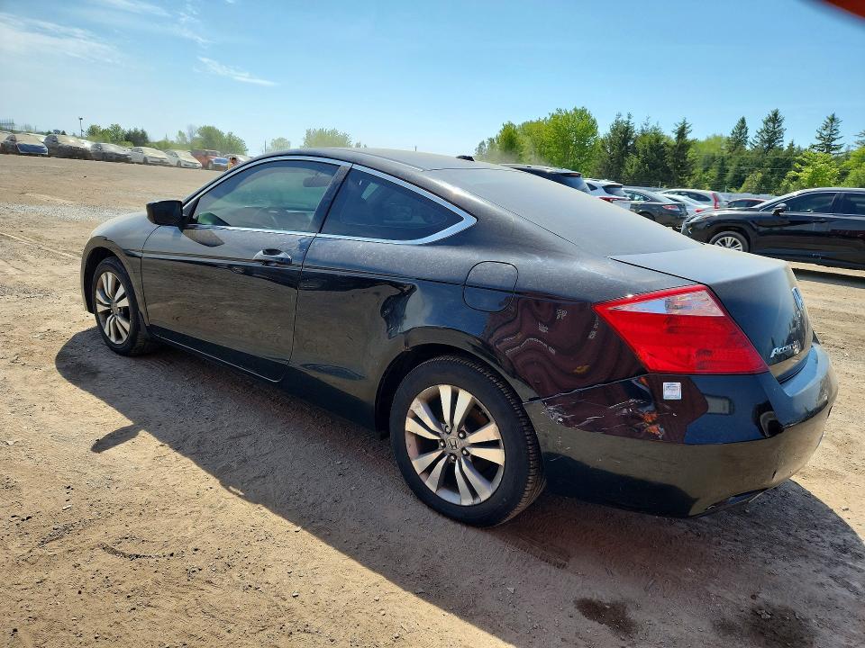 2010 Honda Accord მანქანა იყიდება აუქციონზე, vin: 1HGCS1B89AA800888, აუქციონის ნომერი: 54659376