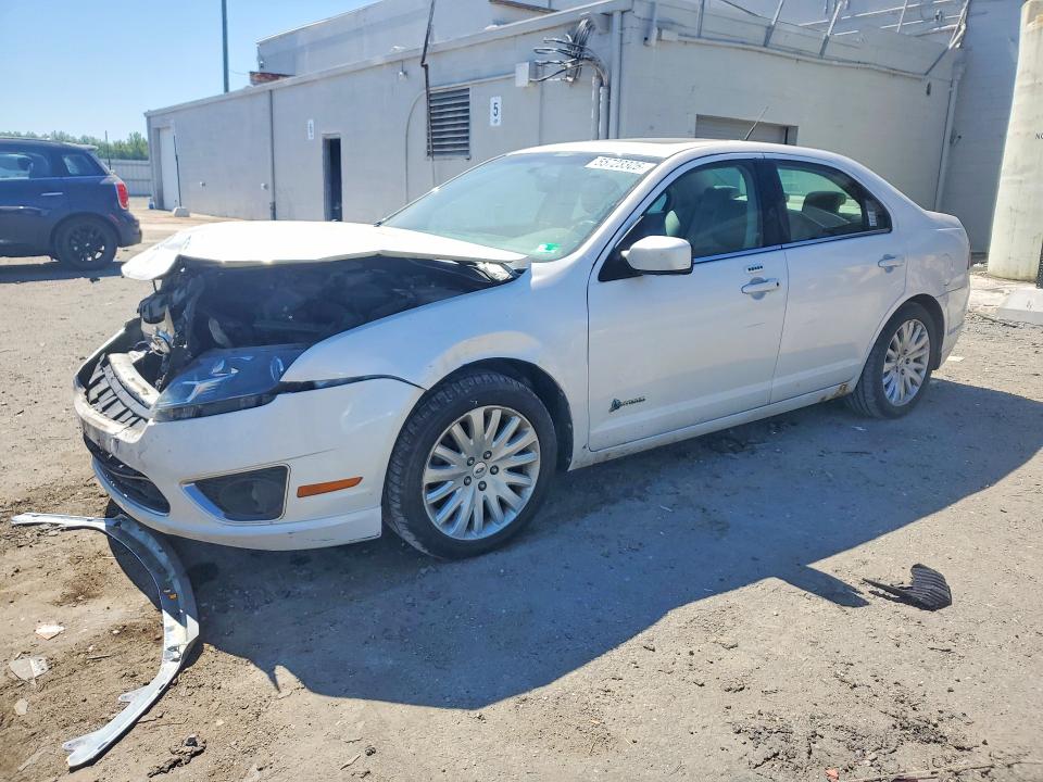 55723306 :رقم المزاد ، 3FADP0L32AR381361 vin ، 2010 Ford Fusion مزاد بيع