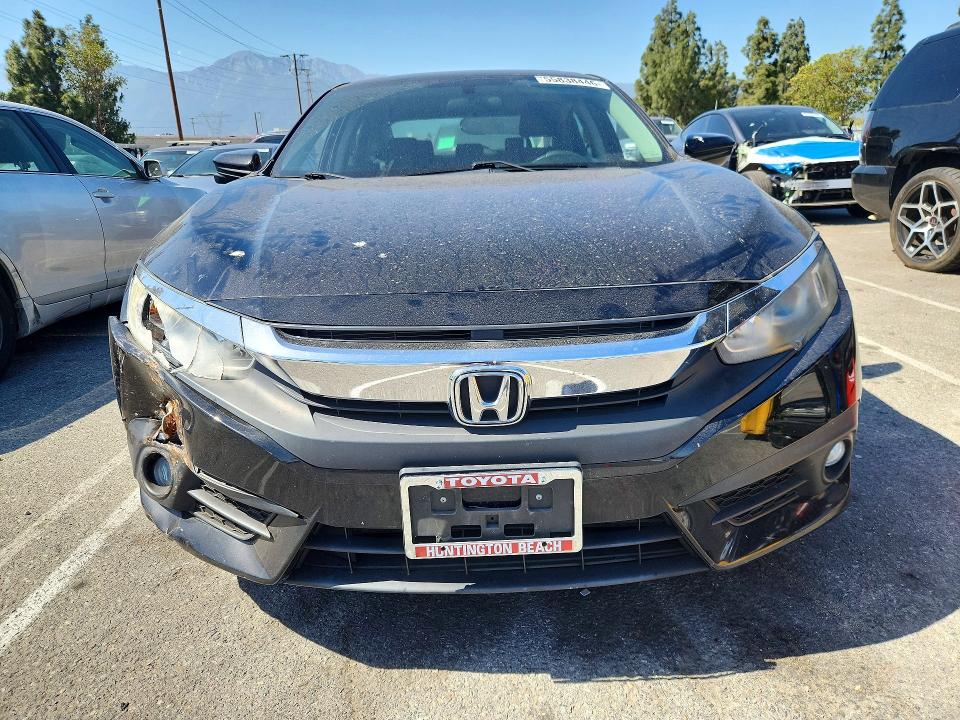 Продаж на аукціоні авто 2017 Honda Civic, vin: 2HGFC1F33HH638518, номер лоту: 55838446
