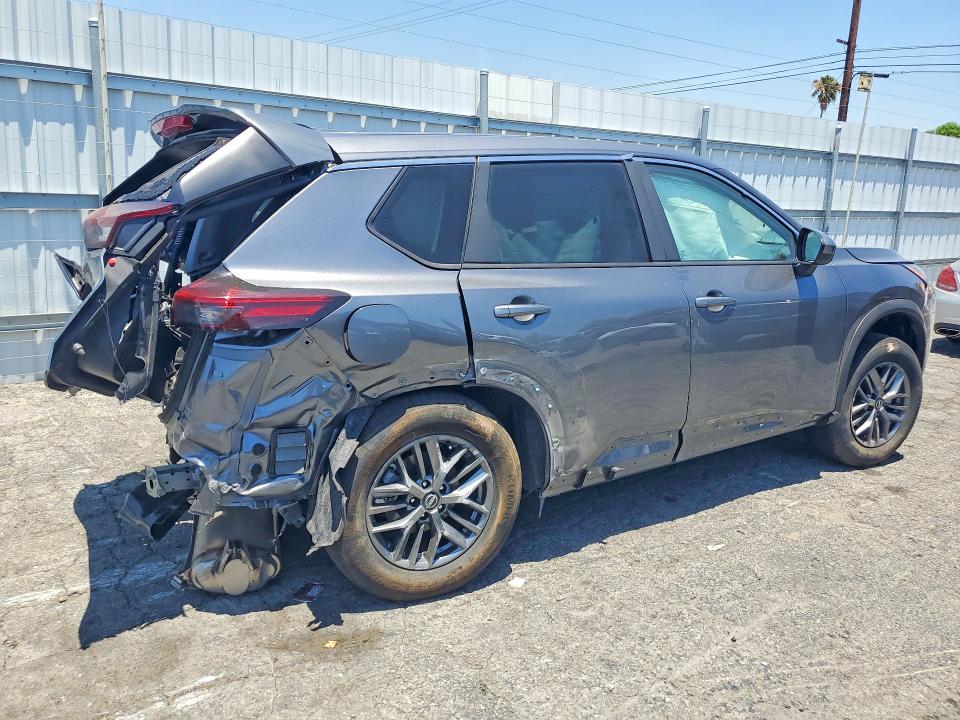 58100716 :رقم المزاد ، 5N1BT3BA3TC775317 vin ، 2026 Nissan Rogue مزاد بيع
