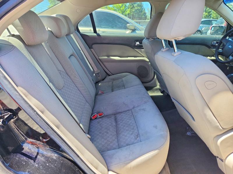 56450716 :رقم المزاد ، 3FAHP0HA5AR252152 vin ، 2010 Ford Fusion مزاد بيع