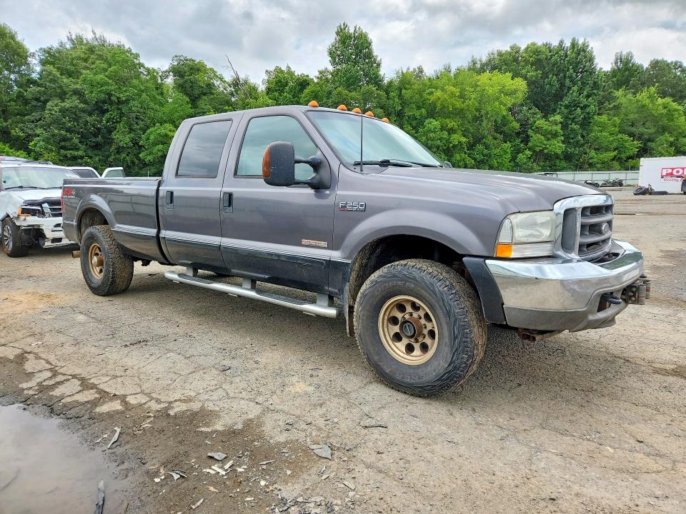 57726186 :رقم المزاد ، 1FTNW21P23ED11321 vin ، 2003 Ford F250 مزاد بيع