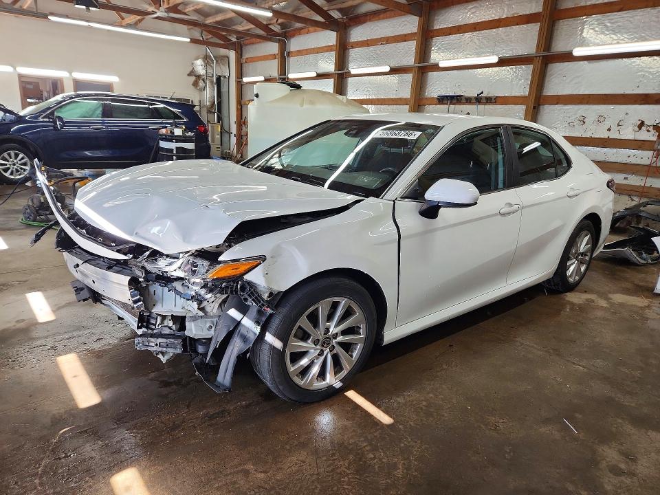 Продаж на аукціоні авто 2021 Toyota Camry, vin: 4T1C11AK3MU438036, номер лоту: 56868786