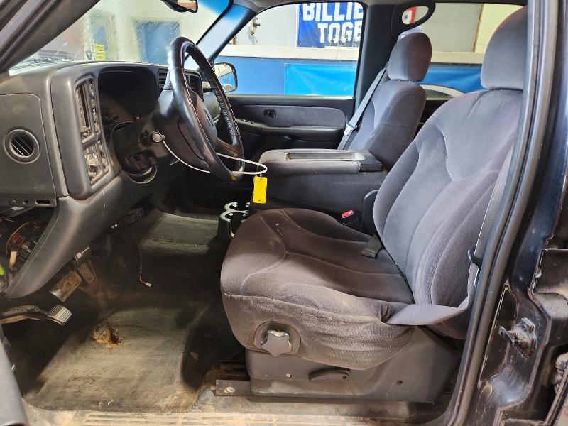58610246 :رقم المزاد ، 1GTGK13U12F117566 vin ، 2002 Gmc Sierra مزاد بيع