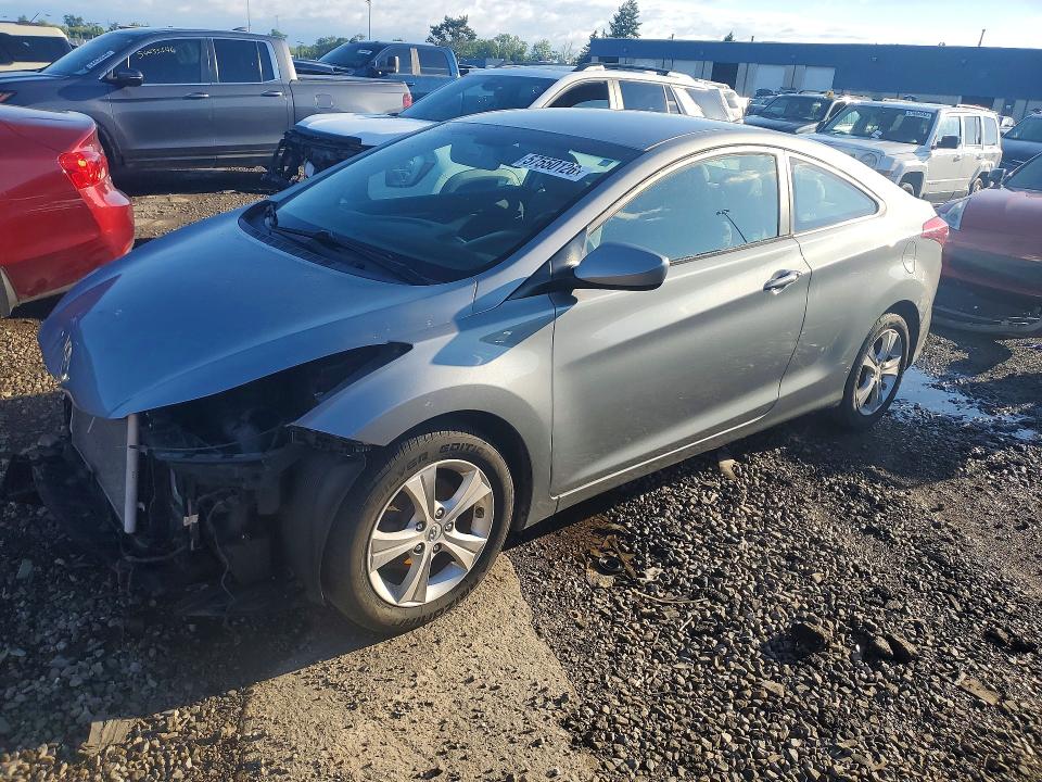 Продажа на аукционе авто 2013 Hyundai Elantra Coupe, vin: KMHDH6AE4DU012556, номер лота: 57550126