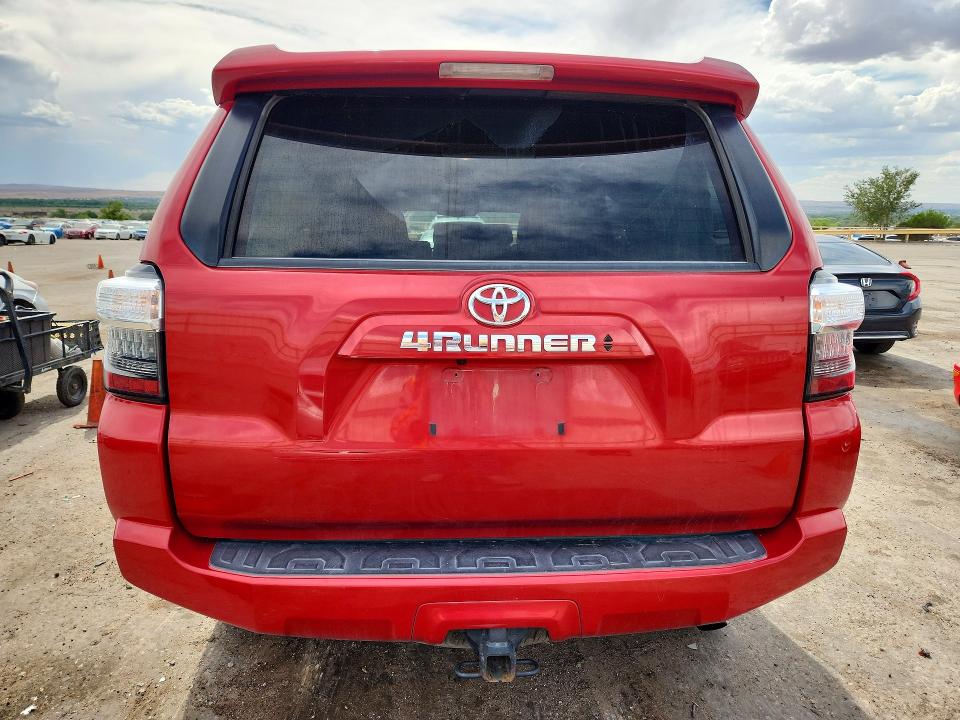 57268206 :رقم المزاد ، JTEMU5JR4N6019246 vin ، 2022 Toyota 4runner مزاد بيع