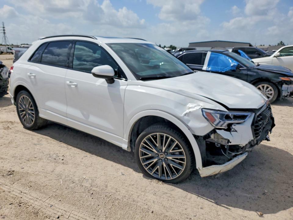 Продажа на аукционе авто 2024 Audi Q3, vin: WA1AUCF32R1085274, номер лота: 56248676