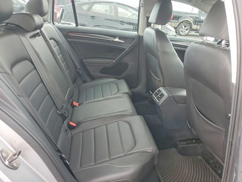 56531586 :رقم المزاد ، 3VWC17AU6FM510361 vin ، 2015 Volkswagen Golf Sportwagen مزاد بيع