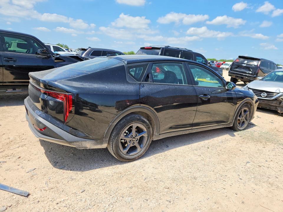 Продажа на аукционе авто 2025 Kia K4, vin: 3KPFT4DE7SE017984, номер лота: 57057666