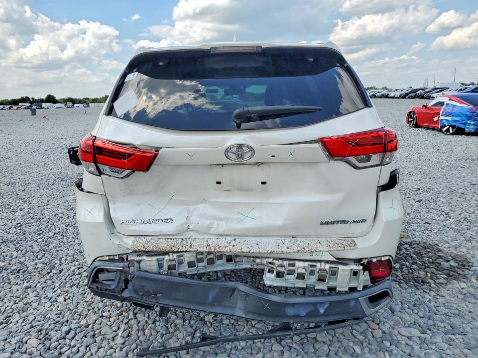 Aukcja sprzedaży 2018 Toyota Highlander, vin: 5TDDZRFH7JS896191, numer aukcji: 56572576