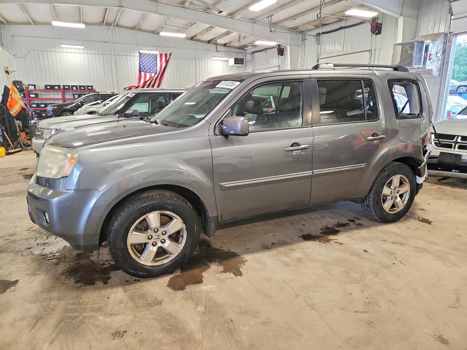 57410256 :رقم المزاد ، 5FNYF4H55BB061793 vin ، 2011 Honda Pilot مزاد بيع