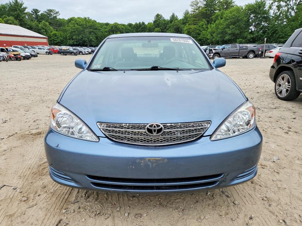 58287006 :رقم المزاد ، 4T1BE32K33U230876 vin ، 2003 Toyota Camry مزاد بيع