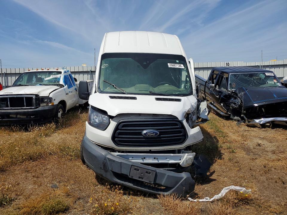 55607136 :رقم المزاد ، 1FDYR2XGXKKA92521 vin ، 2019 Ford Transit U مزاد بيع
