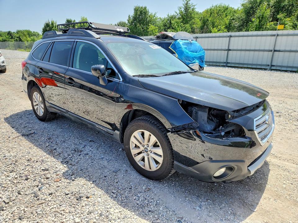 58817856 :رقم المزاد ، 4S4BSBCC2F3211028 vin ، 2015 Subaru Outback مزاد بيع