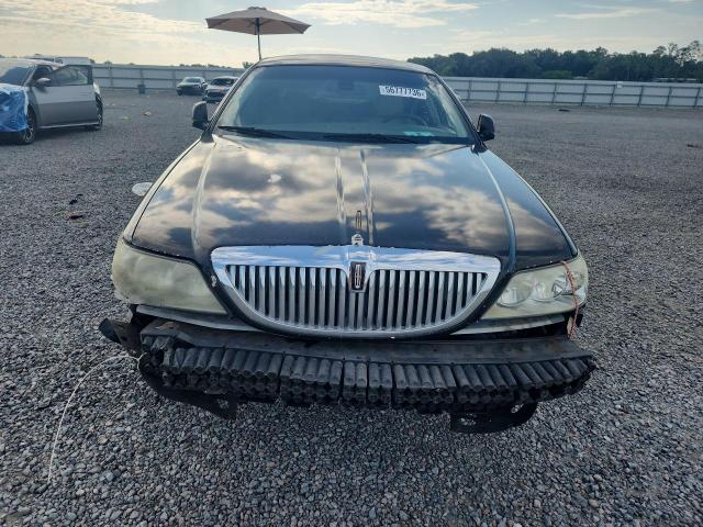Продаж на аукціоні авто 2003 Lincoln Town Car, vin: 1LNHM83W43Y643197, номер лоту: 56777736
